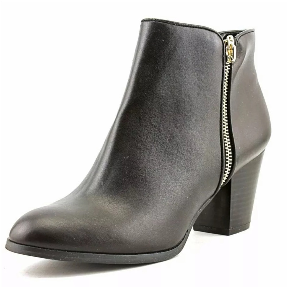 Style & Co. Women’s Jamilia Leather Almond sz 8.52